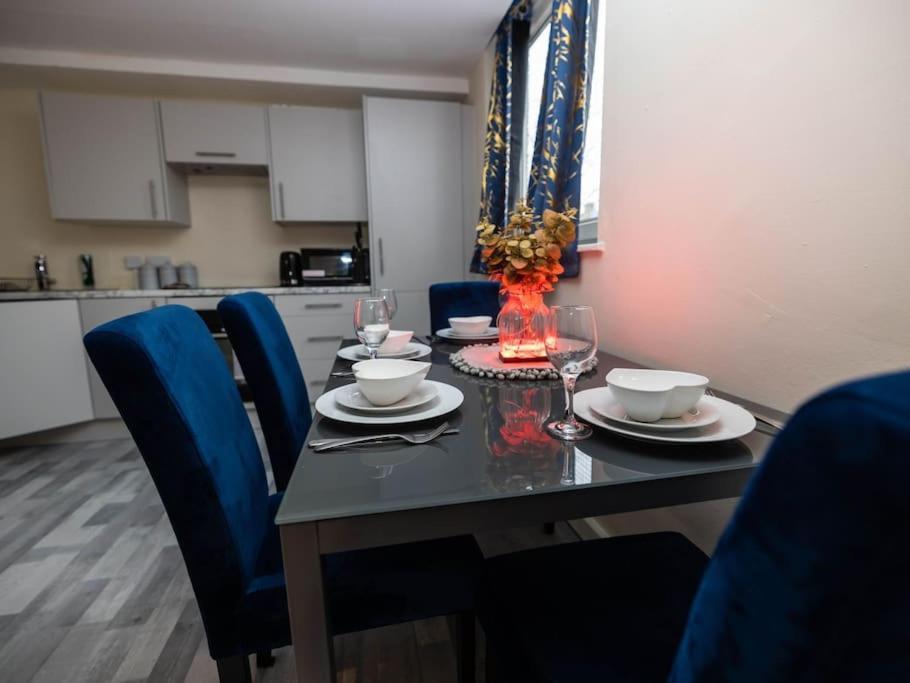 1 Bedroom-Sofabed-Worktable-4-Wifi-Parking لندن المظهر الخارجي الصورة